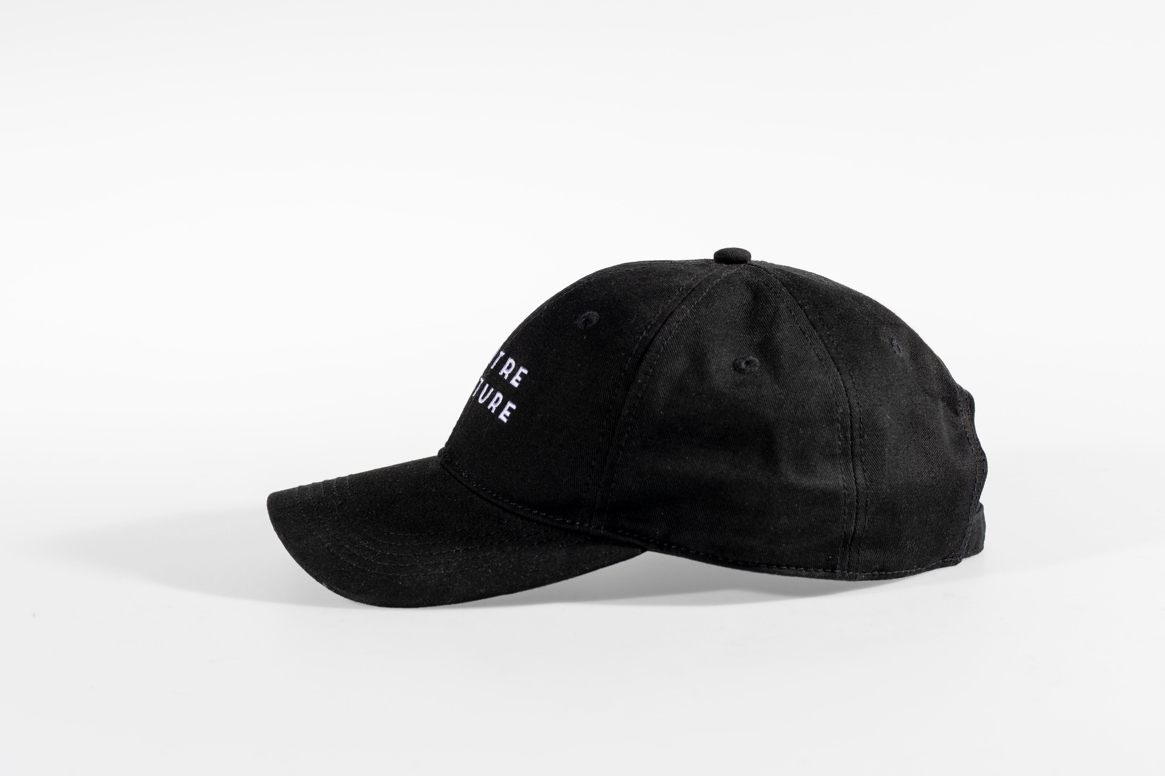 MC® Essential Cap – Black Edition