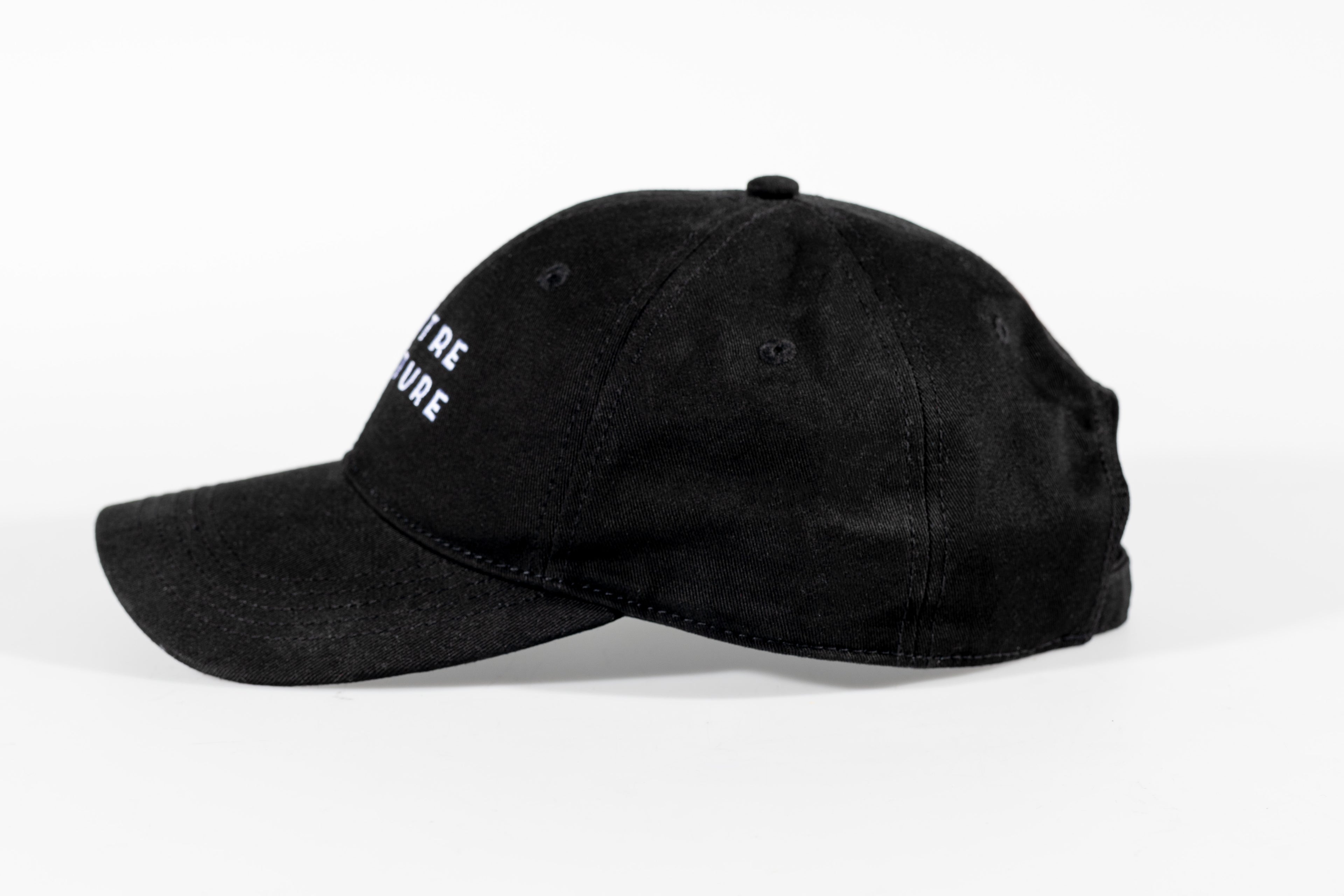 MC® Essential Cap – Black Edition